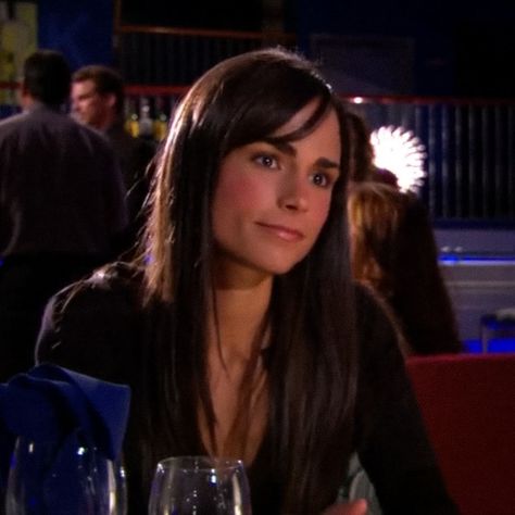 Lucy Diamond, Wlw Movies, Female Photoshoot, Show Couples, Queen Of The South, Diamond Icon, Billy Loomis, Tv Show Couples, Jordana Brewster