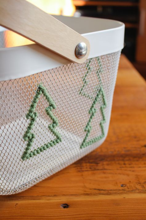 Ikea Risatorp Basket Ideas, Ikea Gift Ideas, Risatorp Basket Ikea Hacks, Ikea Christmas Hacks, Risatorp Ikea, Ikea Christmas Gifts, Ikea Inspirations, Christmas Ikea, Ikea Basket