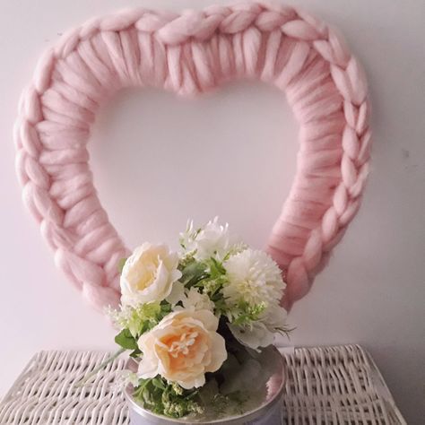 Super Chunky Wool, Knit Heart, Super Chunky Knit, Cozy Wedding, Super Chunky Yarn, Knitted Heart, Bedroom Accent, Hand Knit Scarf, Heart Wreath