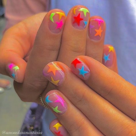 Kidcore Nails Simple, Kidcore Nails Short, Cute Colorful Nail Designs, Childish Nails, Kandi Nails, Weirdcore Nails, Funfetti Nails, Short Nails Colorful, Clowncore Nails