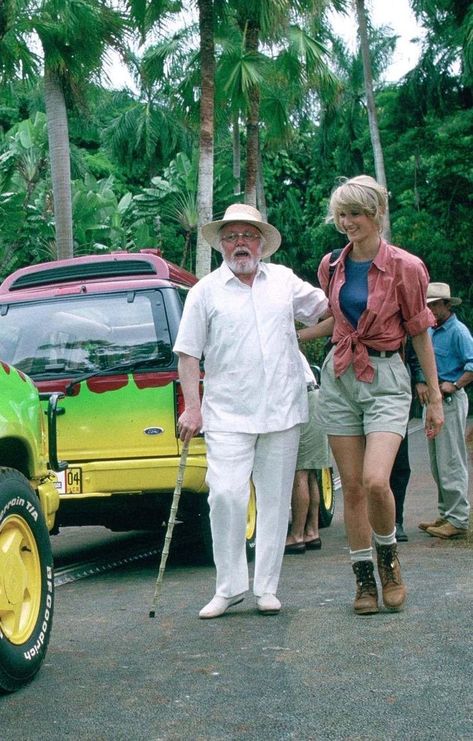 Dr Ellie Sattler Costume, Dr Ellie Sattler, Jurassic Park Costume, Ellie Sattler, Jurassic Park Poster, Jurassic Park Series, Jurassic Park Film, Jurassic Park Party, Richard Attenborough