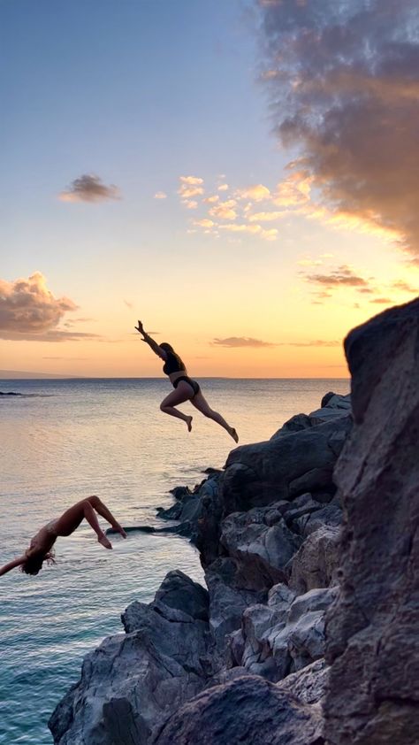 Surving Summer Aesthetic, Outerbanks Summer Vibes, Surviving Summer Aesthetic, Summer Aesthetic Surfing, Summer Aesthetic Snorkling, Beach Sunset Aesthetic, Summer Vibes Adventure, Aesthetic Ocean, Cliff Jumping