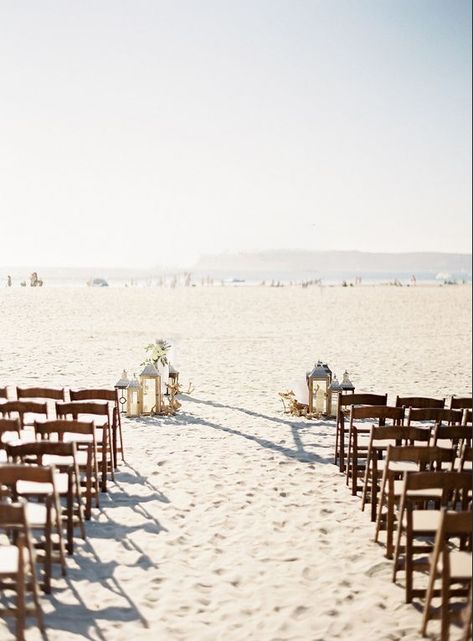 Beach altar with lanterns, no arch - Photoshopped Beach Wedding No Arch, Simple Beach Ceremony Decor, Dune Wedding, Florist Inspiration, Beach Wedding Navy, Mauritius Wedding, Aruba Wedding, Beach Wedding Coral, Elegant Beach Wedding