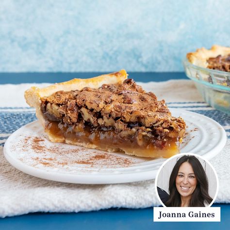 Joanna Gaines Pecan Pie, Pioneer Woman Pecan Pie, Pecan Pie Ingredients, Caramel Apple Pie Recipes, Bourbon Pecan Pie, Dutch Apple Pie, Pulled Pork Recipe, Best Sugar Cookie Recipe, Dutch Apple