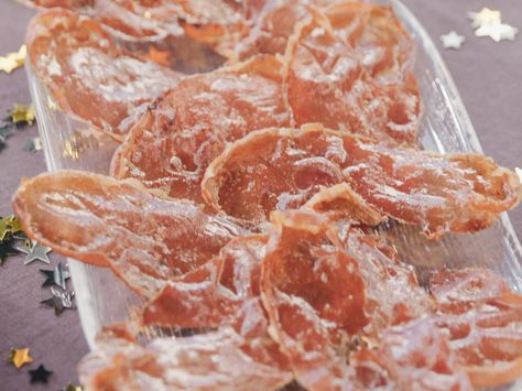 Candied Prosciutto recipe from Giada De Laurentiis via Food Network Candied Prosciutto, Prosciutto Recipe, Giada De Laurentiis Recipes, Prosciutto Recipes, Giada Recipes, Crispy Prosciutto, Bacon Deviled Eggs, Crowd Pleasing Recipes, Giada De Laurentiis