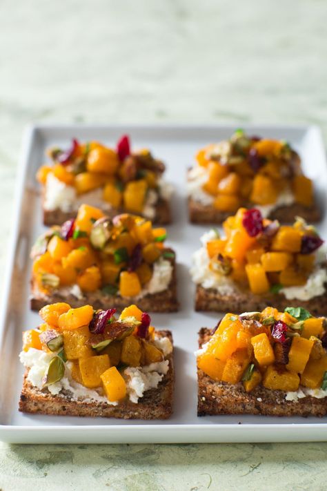 Giada De Laurentiis' Butternut Squash Appetizer Will Tide Everyone Over Until the Main Event Butternut Squash Appetizer, Squash Appetizers, Butternut Squash And Goat Cheese, Squash And Goat Cheese, Giada Recipes, Thanksgiving Appetizer Recipes, Cranberry Cream Cheese, Popsugar Food, Savory Dishes