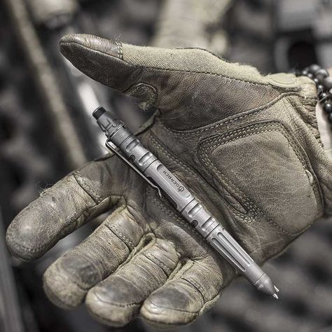 This pen is mightier than a sword when it comes to breaking glass - The Gadgeteer Tactical Pen Everyday Carry, Urban Survival Kit, Prepping Gear, Bushcraft Skills, Bushcraft Gear, Tactical Pen, Glass Breaker, Urban Survival, Pocket Dump