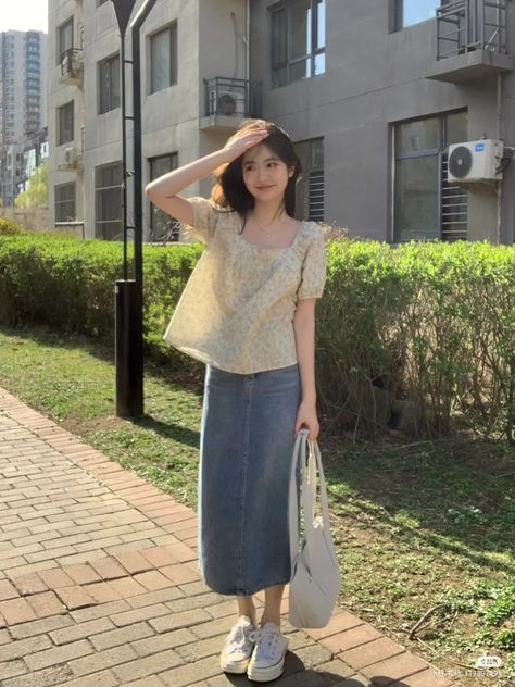 Summer Outfit Aesthetic, Modest Girly Outfits, Breaking The Rules, Simple Style Outfits, Digital Currency, Casual Day Outfits, Daily Style, Outfit Aesthetic, 가을 패션