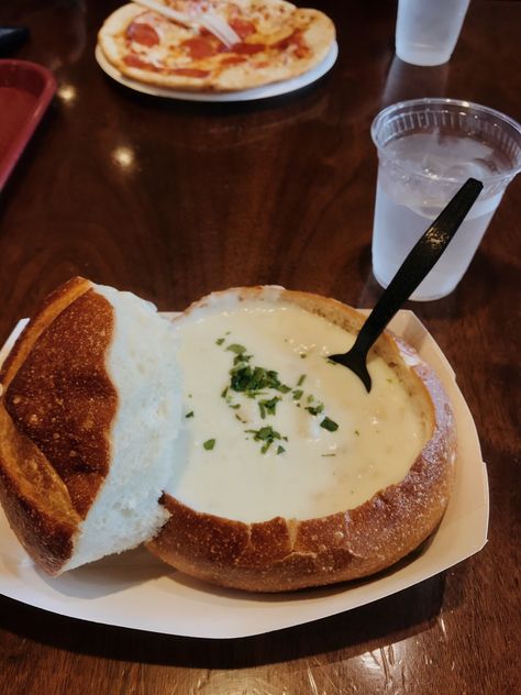 Bread Bowl Aesthetic, Soup Bread Bowl, Bussin Food, Bowl Aesthetic, Soup Bread, Food Reference, Food Fest, Plating Ideas, Aesthetic Foods