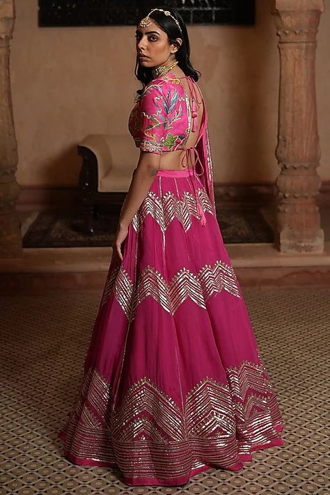 Gota Patti Lehengas - Buy Latest Collection of Designer Lehenga Online Lhnga Design, Gota Patti Lehenga, Buy Lehenga Online, Navratri 2024, Garba Outfit, Satin Lehenga, Mehendi Outfits, Floral Lehenga, Paisley Motif