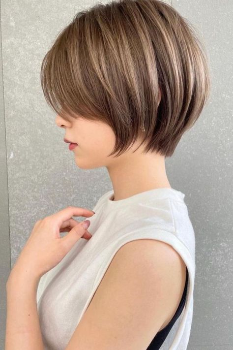 Short Bob With Face-Framing Bangs Apple Cut Hairstyle, Apple Cut, Layered Curly Hair, Layered Bob Short, Easy Hair Cuts, Face Framing Bangs, Face Framing Layers, Air Dry Hair, Short Choppy Hair