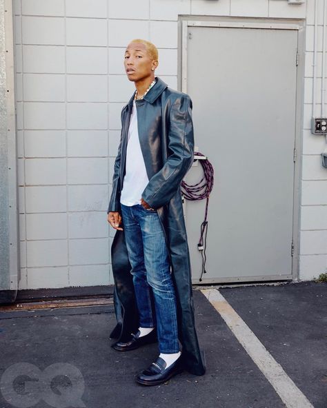 SPOTTED: Pharrell In Chanel x Pharrell Loafers in GQ Spread – PAUSE Online | Men's Fashion, Street Style, Fashion News & Streetwear Gq Usa, Blurred Lines, Gq Magazine, Mens Outfit Inspiration, Spiritual Warfare, Pharrell Williams, Cultura Pop, Men Winter, Loafers Men