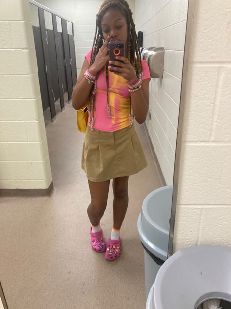 #crocs #skirt #pinkfit #blackgirl Skirts With Crocs, Crocband Crocs Outfit, Crocs Backpack, Sza Crocs, Crocodile Wearing Crocs, Pink Fits, Skirt, My Style, Quick Saves