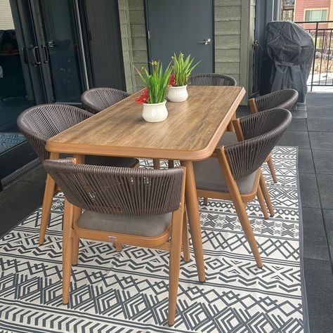 Modern Outdoor Table And Chairs, Small Patio Dining Set, Small Outdoor Table And Chairs, Patio Tables Ideas Outdoor, Small Outdoor Dining Table, Porch Table Ideas, Deck Table And Chairs, Patio Dining Ideas Outdoor, Back Porch Table