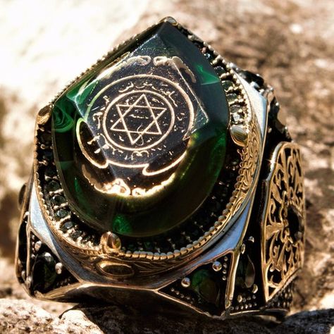 Seal of Solomon Ring With Green Large Gemstone Ottoman Ring - Etsy Solomon Seal, Solomons Ring, Seal Of Solomon, Solomons Seal, King Solomon, Handmade Sterling Silver Rings, Evil Eye Ring, Amber Stone, Personalized Rings