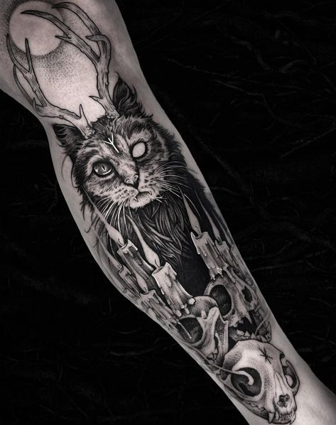 Cat Skull Tattoo, Thigh Piece Tattoos, Victorian Tattoo, Tattoo Perna, Witchcraft Tattoos, Animal Sleeve Tattoo, Cow Tattoo, Surreal Tattoo, Occult Tattoo