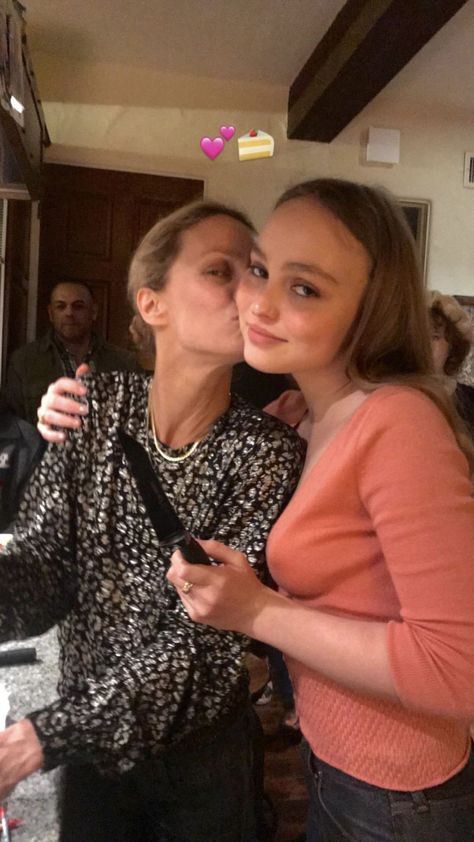 Daughter And Mom, Mom Instagram, Lily Rose Depp, Lily Rose, Lily, Instagram