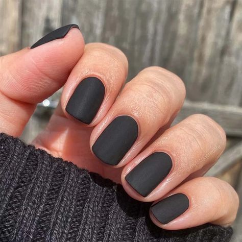 Black Nails Short, Matte Gel Nails, Professional Nail Designs, Nail Ideas For Short Nails, Ideas For Short Nails, Black Gel Nails, Matte Black Nails, Girl Nails, Nail Colors Winter