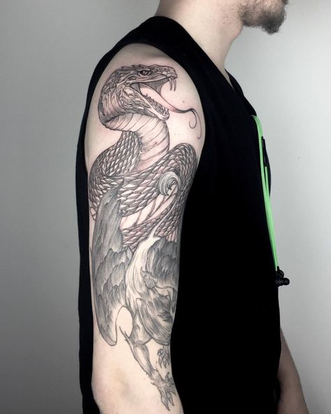 Tattoo by Durul Paksoy: “Yer a wizard! ⚡️ Harry Potter Themed sleeve loading...   #basilisk #hogwarts #harrypottertattoo #darkartists #tattooart #hptattoo…” Basilisk Tattoo, Basilisk Harry Potter, Wizard Harry Potter, Harry Potter Sketch, Hp Tattoo, Potter Tattoo, Yer A Wizard Harry, Harry Potter Tattoos, Harry Potter Tattoo