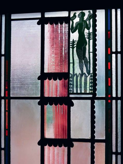 RW Glasner Studio (c. 1930) Edgar Miller, Chicago Apartments, Leaded Glass Windows, Stained Glass Paint, Studio C, Stained Glass Designs, Artist House, Leaded Glass, Stain Glass