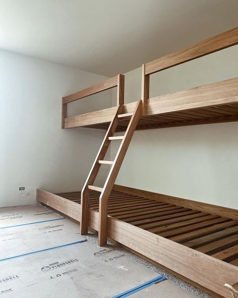 Big Bunk Bed, Built In Bunk Beds Small Room, Timber Bench Seat, Bunk Beds Small Room, Cabin Bunk Beds, Courtney Adamo, Diy Bunk Bed, Beds For Small Spaces, Kids Shared Bedroom