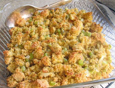 Moist Gluten-Free Cornbread Stuffing Gf Dips, Gluten Free Cornbread Stuffing, Cornbread From Scratch, Gf Thanksgiving, Gluten Free Stuffing Recipes, Classic Thanksgiving Menu, Sweet Rice Flour, Cornbread Stuffing Recipes, Low Carb Holiday Recipes