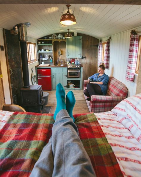 She Was Dreaming of a Tiny Shepherd’s Hut, So She Built It Herself (w/full bath behind kitchen. Perfect.) Rustic Tiny House, Wohne Im Tiny House, Shepherds Hut, Tiny Spaces, Tiny House Interior, Tiny House Cabin, Tiny House Living, Tiny House Plans, Tiny House On Wheels