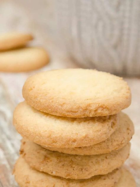 4 Ingredient Cookies, Soft Ginger Cookies, Ginger Cookie Recipes, Deserts Easy, Favorite Cookie Recipe, Biscuits Easy, Ginger Snap Cookies, Shortbread Cookie, Ginger Cookies