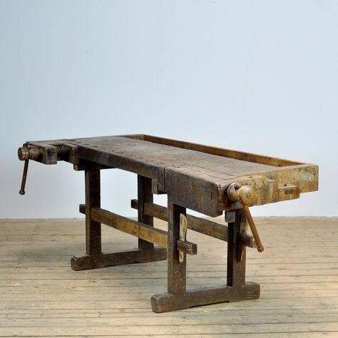 Carpenters Oak Workbench, Circa 1900 | Vinterior Antique Workbench, Workbench Organization, Industrial Workbench, Building A Workbench, Workbench Designs, Work Tables, Workbench Plans Diy, Tool Bench, Diy Workbench