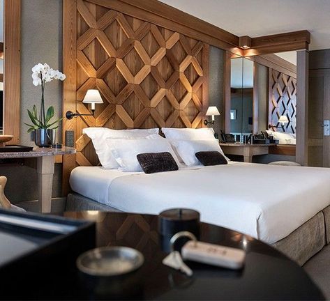 Bali Bedroom, Balinese Interior, Hotel Bedroom Design, Bali Style Home, Balinese Decor, Tropical Interior, Tropical Bedrooms, Casas Coloniales, Bedroom Bed Design