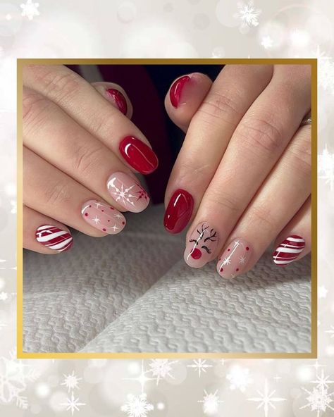 Santa Nails, Red Christmas Nails, Christmas Gel Nails, Sleeper Sofas, Comfy Seating, Simple Gel Nails, Casual Nails, Sectional Sleeper Sofa, Metallic Nails