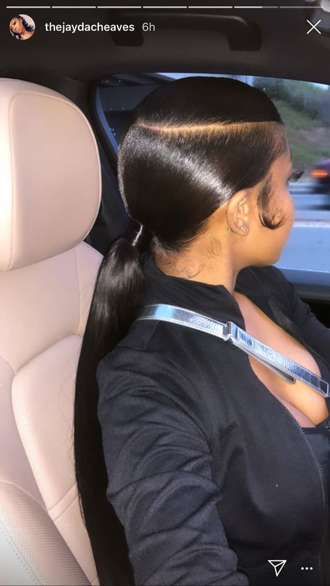 𝙿𝚒𝚗𝚝𝚎𝚛𝚎𝚜𝚝: melaniinmalia 🤬 Ponytails Hairstyles, Jayda Wayda, Weave Ponytail Hairstyles, Sleek Ponytail Hairstyles, Weave Ponytail, Black Ponytail Hairstyles, Weave Styles, Birthday Hair, 9th Grade