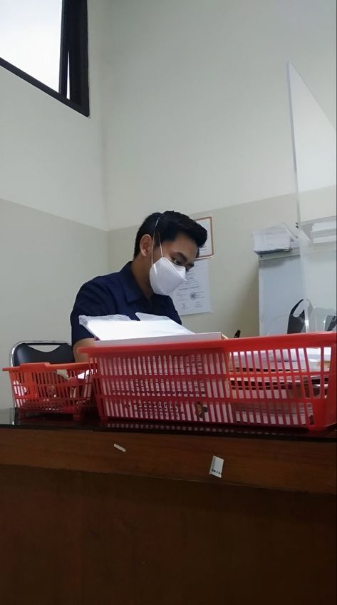 Hospital Malaysia Prank, Pap Rs, Hospital Malaysia, Hospital Prank, Milan Wallpaper, Hospital Room Snapchat Stories, Hospital Photography, Medical Pictures, Boyfriend Pranks Pictures