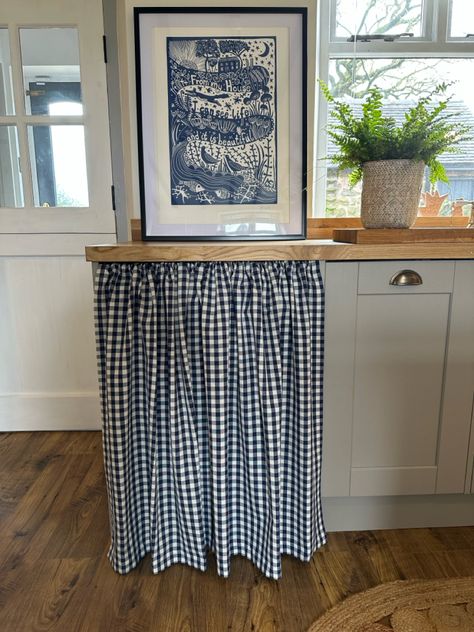 Gorgeous under counter curtain, perfect for hiding away appliances. Blue Cupboard, Old Style Kitchen, Blue Cupboards, Gingham Curtains, Curtain Wire, Hgtv Kitchens, Cottage Core Room, Curtain Kitchen, Nyc Apt