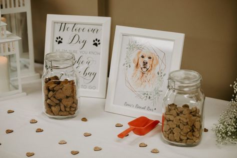 Include Dog In Wedding, Dogs At Wedding, Dog In Wedding, Photo Table Numbers, Peacock Wedding Cake, Personalized Cocktail Napkins, Treat Bar, Cocktail Hour Wedding, Black Wedding Cakes