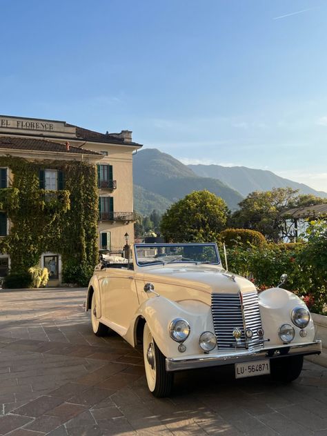 Italy Old Money Aesthetic, Monaco Quotes, Royal Wedding Aesthetic, Driving In Italy, Aesthetic Old Money, Italian Aesthetic, Old Vintage Cars, Italy Aesthetic, Classy Cars