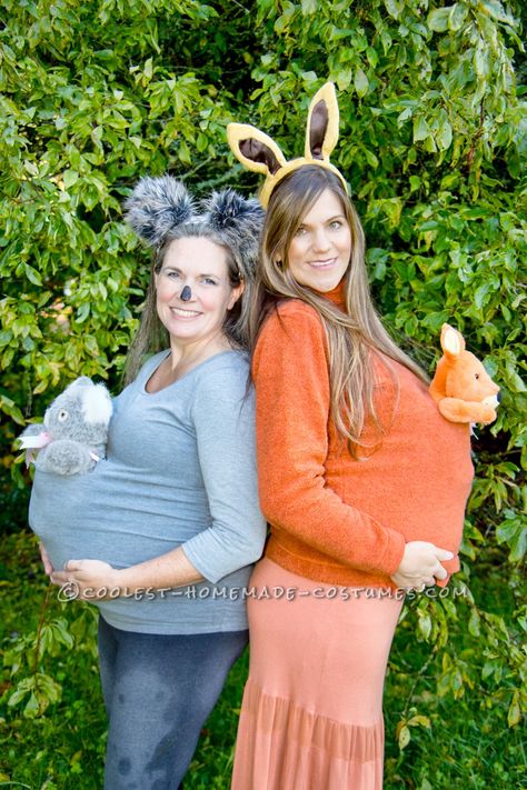 Coolest Homemade Costumes for DIY Costume Enthusiasts Pregnant Costumes, Halloween Costumes Pregnant, Pregnancy Halloween Costumes, Maternity Costumes, Costumes Pregnant, Kangaroo Costume, Modest Halloween Costumes, Maternity Halloween, Pregnancy Costumes