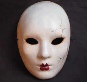 Masks, China dolls and Dolls on Pinterest Doll Masks, Cracked Doll, Porcelain Mask, Doll Mask, Creepy Masks, Blank Mask, Mascaras Halloween, Scary Doll, Mask Aesthetic