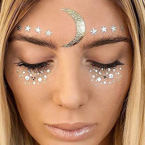 Hippie Carnaval, Diy Tinkerbell Costume, Carnaval Diy, Karneval Diy, Silver Tattoo, Boho Makeup, Freckles Makeup, Tattoo Uk, Jewel Tattoo