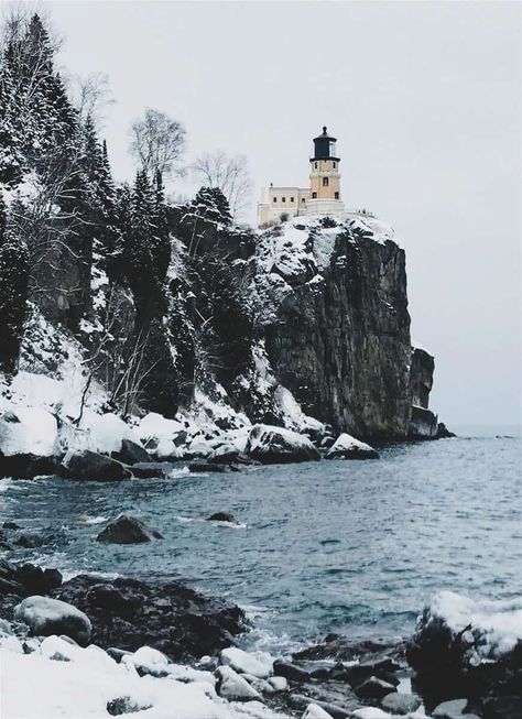 The North Shore Minnesota, Minnesota Winter Aesthetic, Up North Minnesota, Winter In Minnesota, North Aesthetic, Minnesota Aesthetic, Winter Lighthouse, Mn North Shore, Ocean Winter