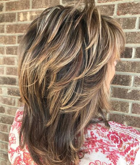 Highlights , short layers✂️ , and LOTS of volume! Whatever your look is, we’ve got you covered! This gorgeous color,cut+style was created… Feathered Layers, Shaggy Hairstyles, Medium Hairstyle, Modern Shag Haircut, Modern Shag, Medium Shag Haircuts, Bronde Balayage, Shaggy Haircuts, Medium Layered Hair