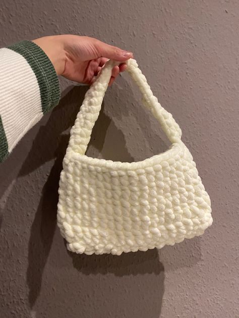 Puffy Bag, Alize Puffy, Diy Sewing Clothes, Sewing Clothes, Handmade Crochet, Diy Sewing, Crochet Bag, Crochet Projects, Sewing