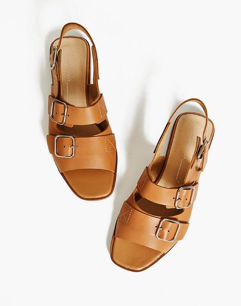 Feminine Aesthetic Outfits, Work Sandals, Intentionally Blank, Shoes World, Tan Sandals, Trending Sandals, Brown Leather Sandals, Only Shoes, Buckle Sandals