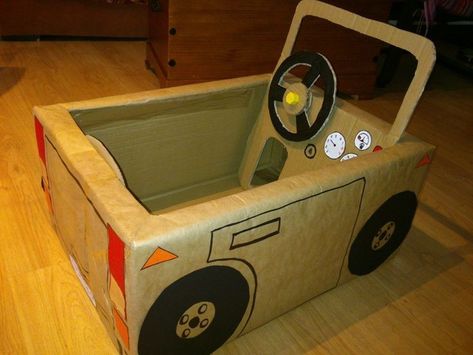 Safari First Birthday, Diy Karton, Cardboard Box Car, Carton Diy, Cardboard Car, Toddler Craft, Jungle Theme Birthday, Cardboard Box Crafts, Cardboard Toys