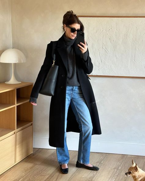 Emma Hill (@emmahill) • Instagram photos and videos Cute Outfits For Winter, Layering With Turtlenecks, Sweater Dress With Tights, Moda Over 40, Emma Hill, Outfits For Winter, Classic Chic Style, Smart Outfit, Cute Winter Outfits