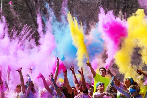 Gender Reveal Summer, Holi Color, Holi Powder, Holi Party, Color Wars, Holi Festival Of Colours, Holi Photo, Holi Colors, Holi Wishes