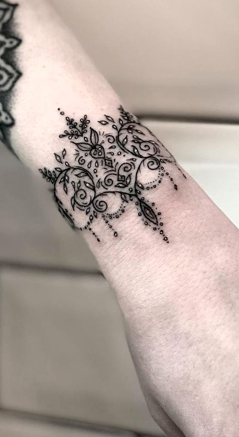 Ornamental Tattoos, Cuff Tattoo, Catrina Tattoo, Muster Tattoos, Lace Tattoo, Floral Tattoo Design, Wrist Tattoo, Feather Tattoos, White Tattoo