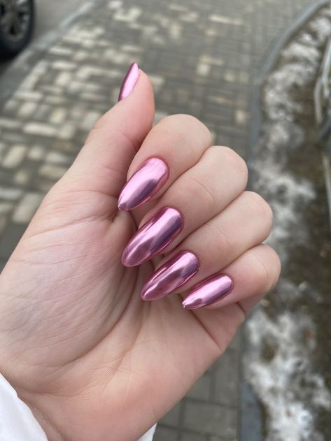 Rose Winter Nails 2023 - 2024 18 Ideas: Perfect Your Winter Look with Floral Flair - women-club.online Pink Mirror Nails, Lavender Chrome Nails, Nail Art Rose, Winter Nails 2023, Rose Nail Design, Mirror Nails Powder, Mirror Nail Polish, Metallic Nail Art, Rose Nail Art