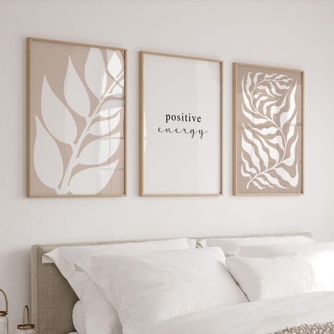 Neutral room decor