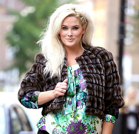 Whitney Thompson, Model Interview, Thigh Bands, America's Next Top Model, Next Top Model, Body Confidence, The Fashion Industry, Dope Fashion, Plus Size Models